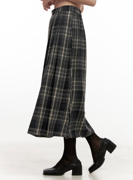 plaid-print-maxi-skirt-on422