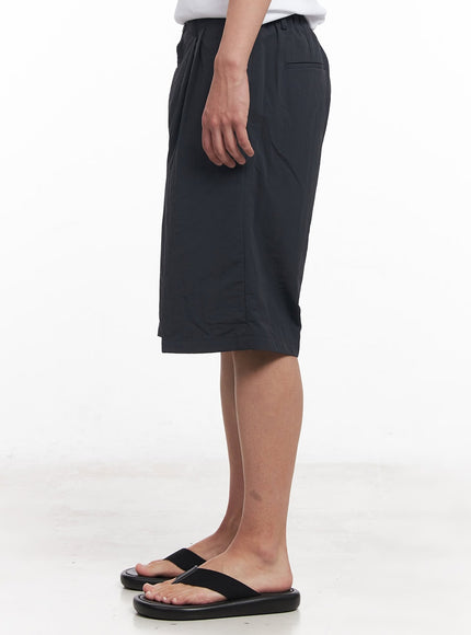 mens-wide-fit-nylon-pintuck-shorts-iy522