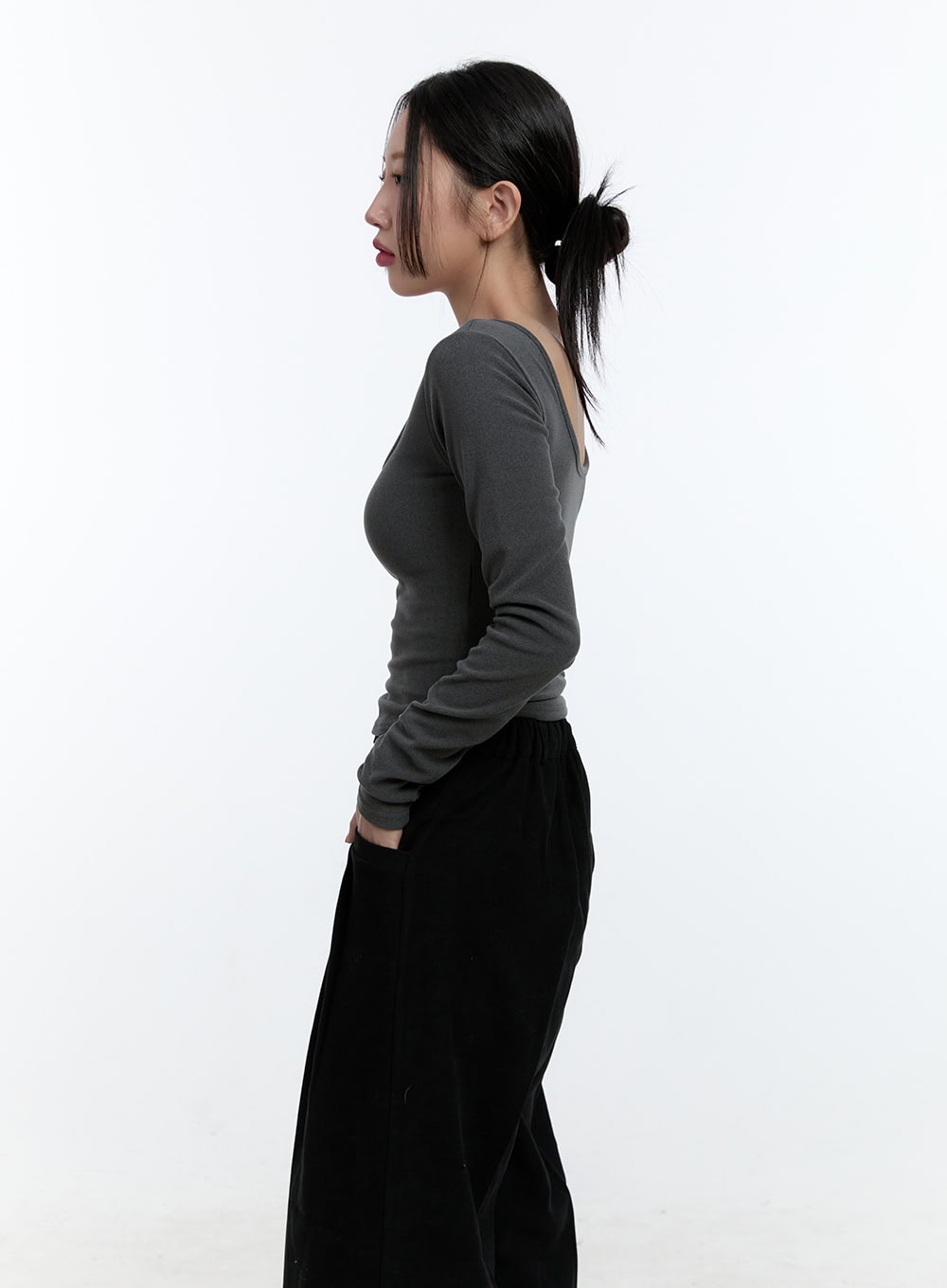 u-neck-solid-crop-tee-cd420