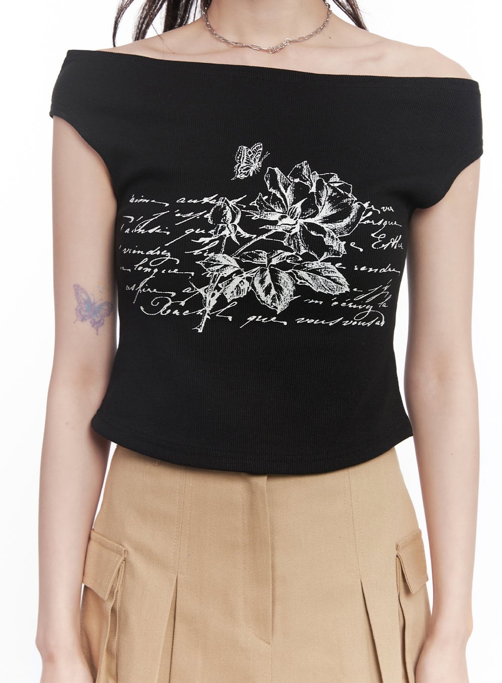 graphic-print-off-shoulder-crop-top-cy520