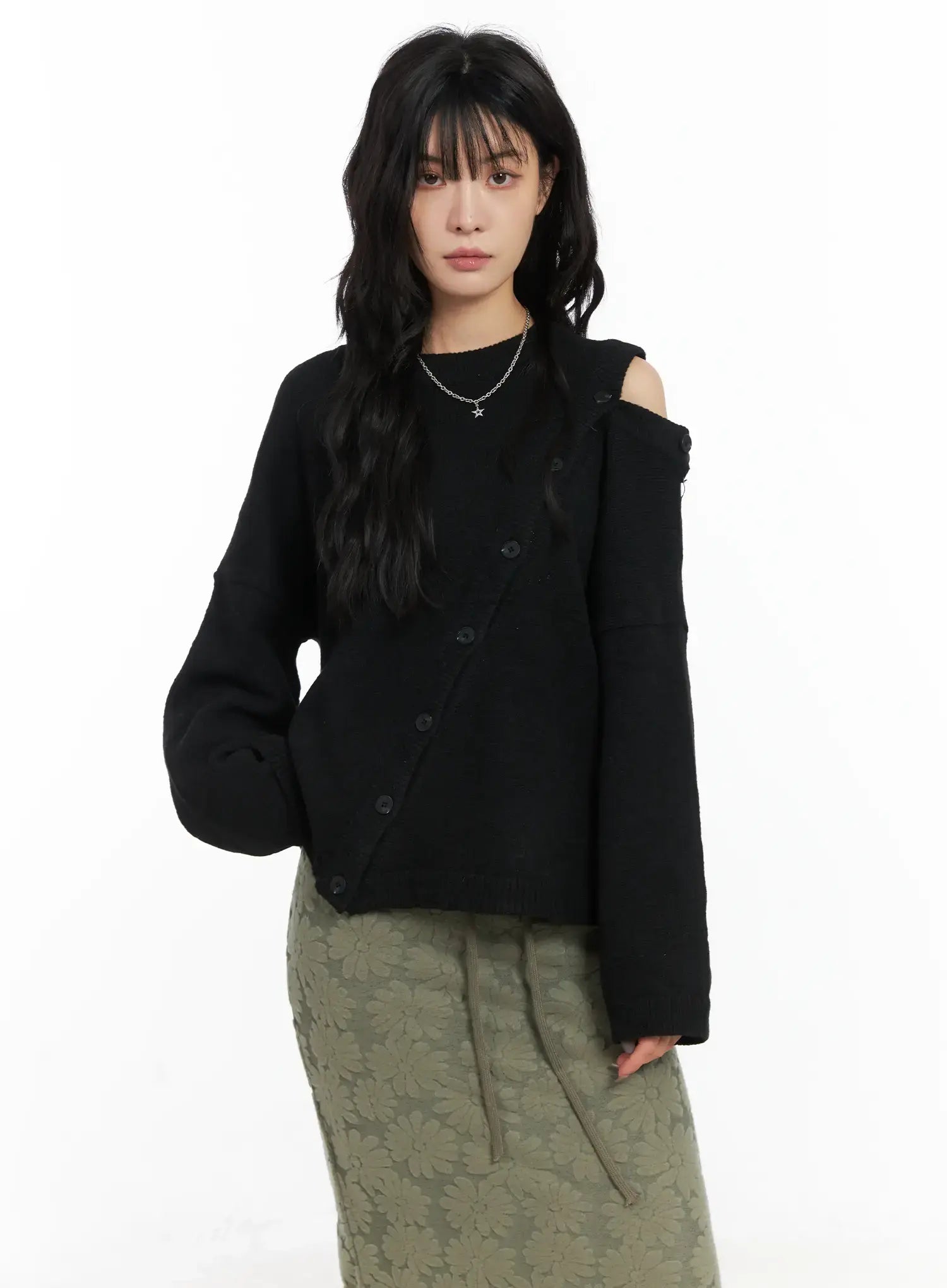 loose-buttoned-knit-sweater-cn528