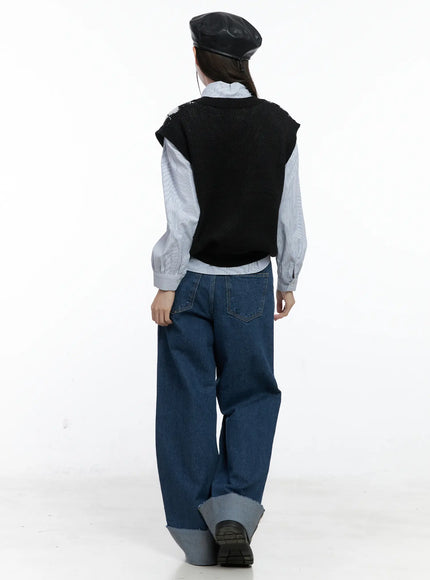 argyle-pattern-v-neck-vest-co506