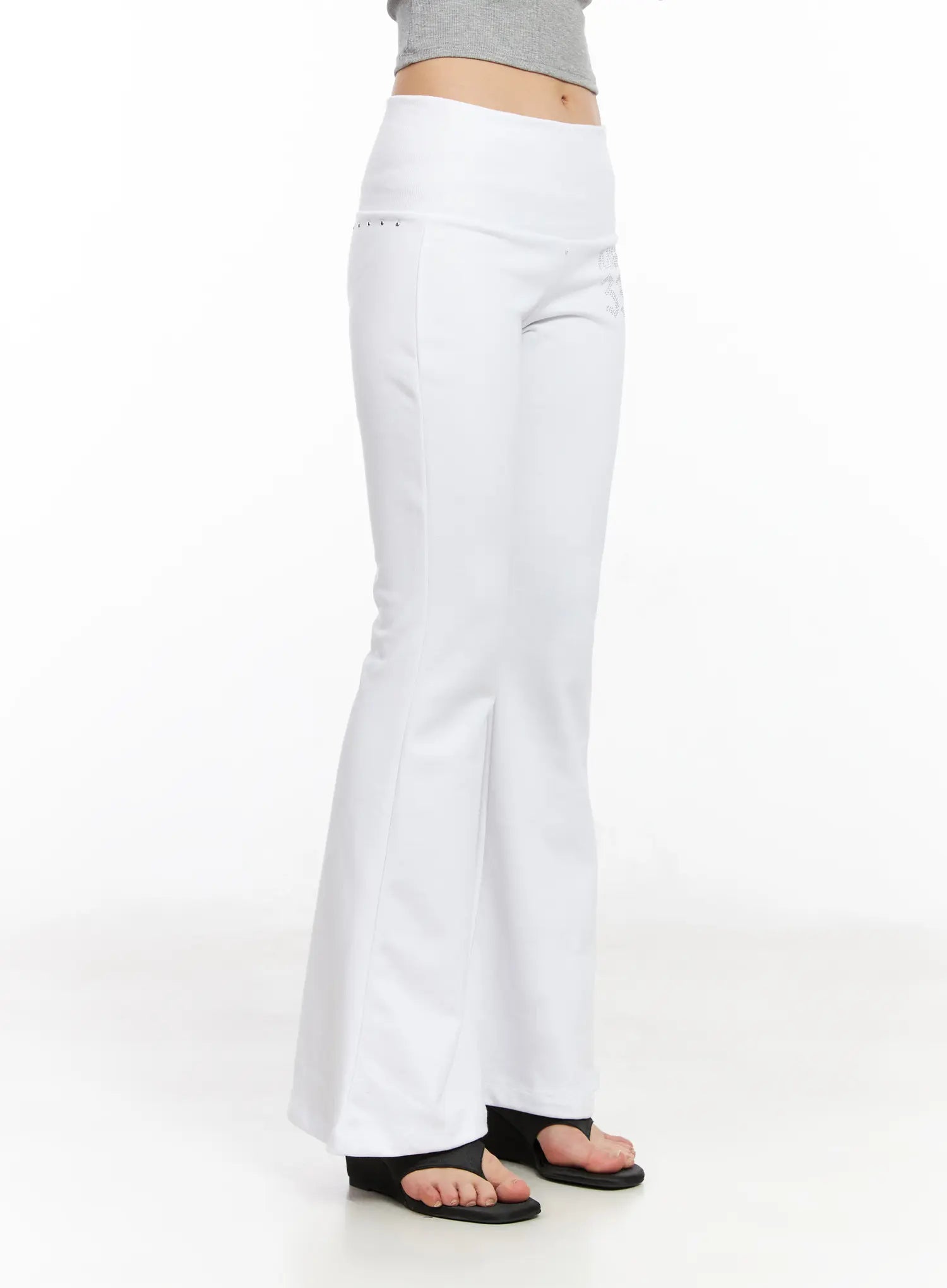 angelic-studded-bootcut-leggings-cm517