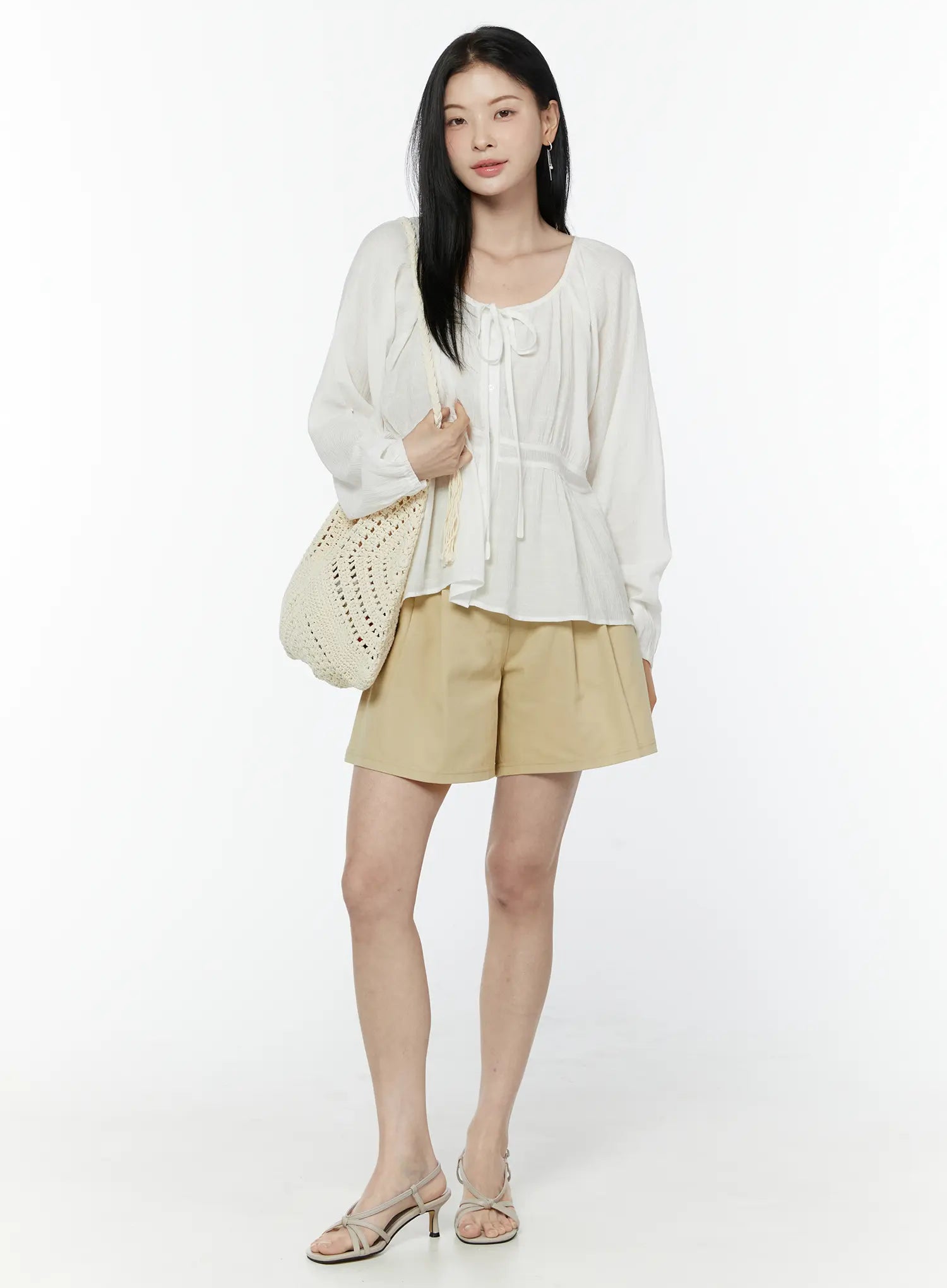shirred-balloon-sleeve-blouse-iu505