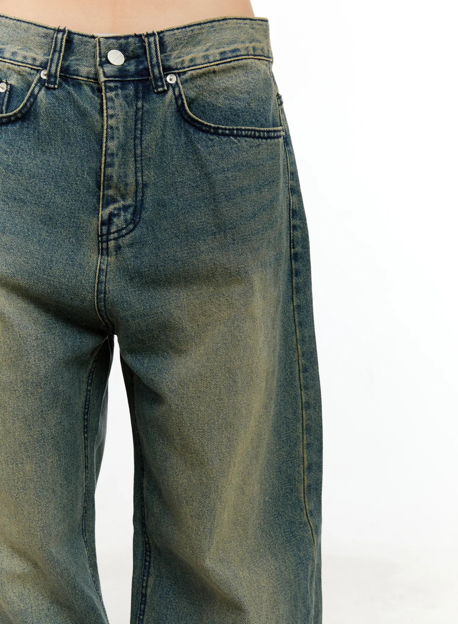 sooyoung-baggy-vintage-wash-jeans-cl531