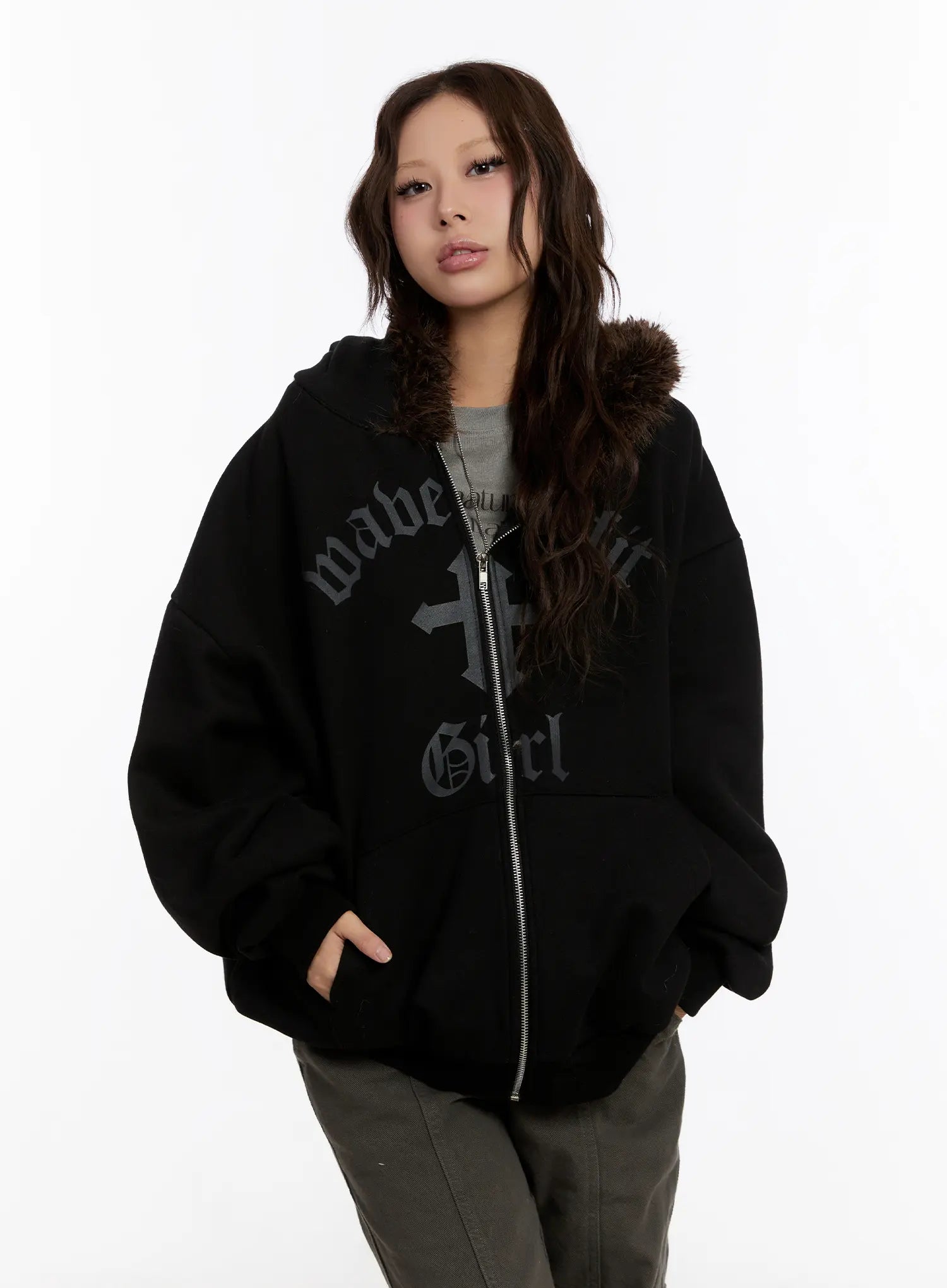 oversized-graphic-faux-fur-zip-hoodie-cn527
