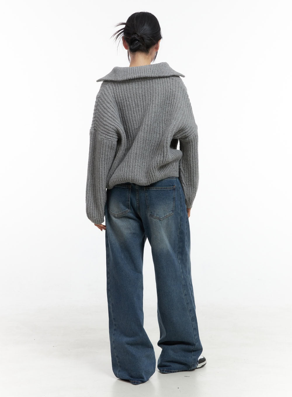 oversized-cable-knit-zip-up-sweater-os410