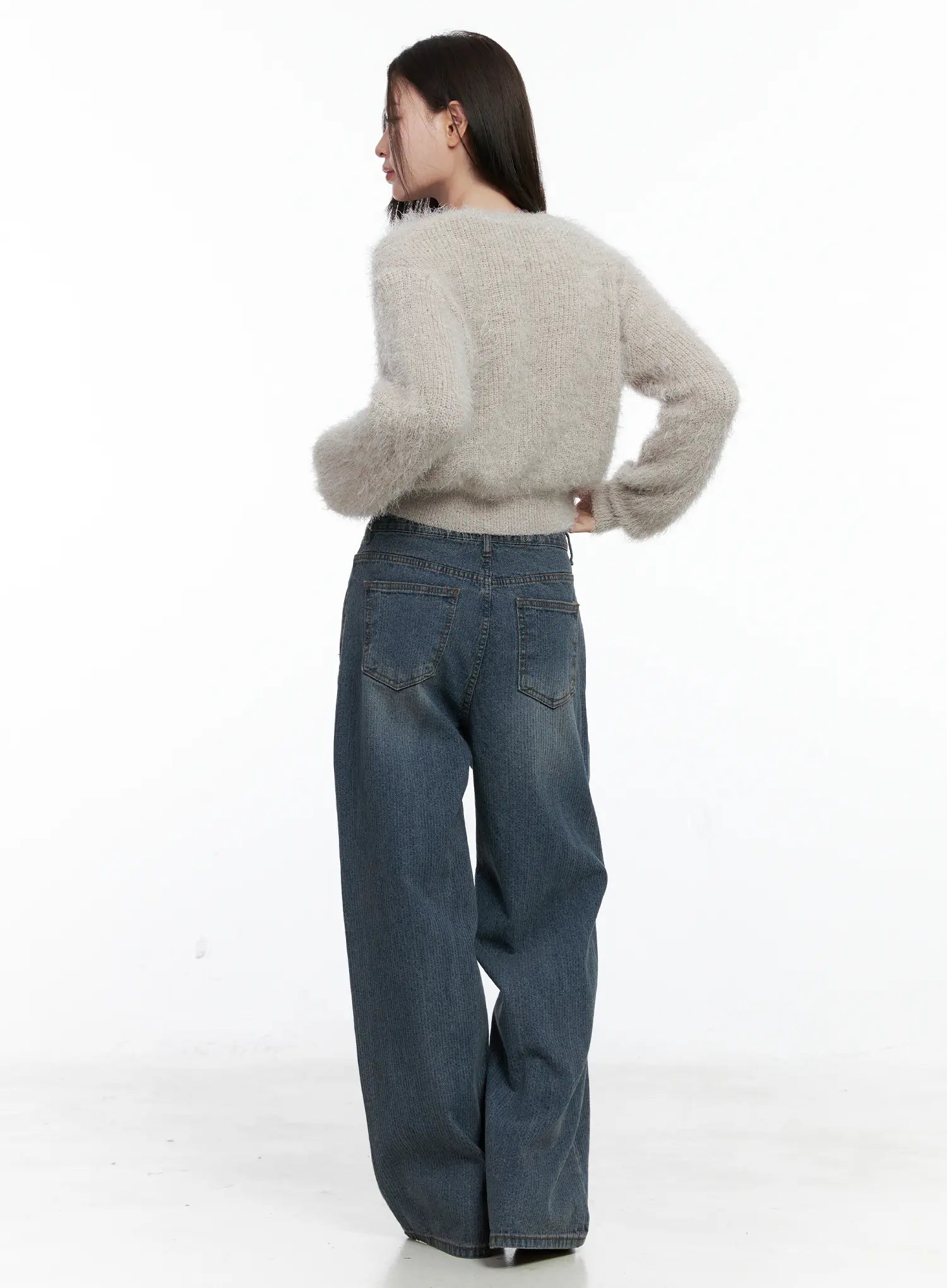 soft-knit-crop-cardigan-co503