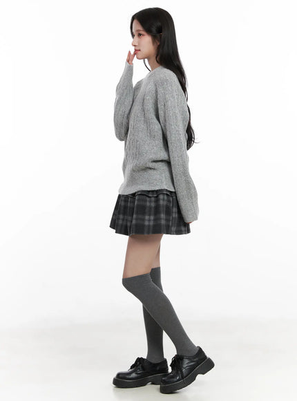 cable-knit-round-neck-sweater-cn527