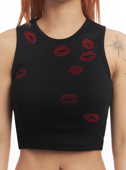 kiss-graphic-sleeveless-top-ia515