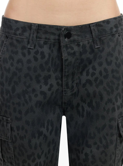 leopard-print-flare-pants-ia508