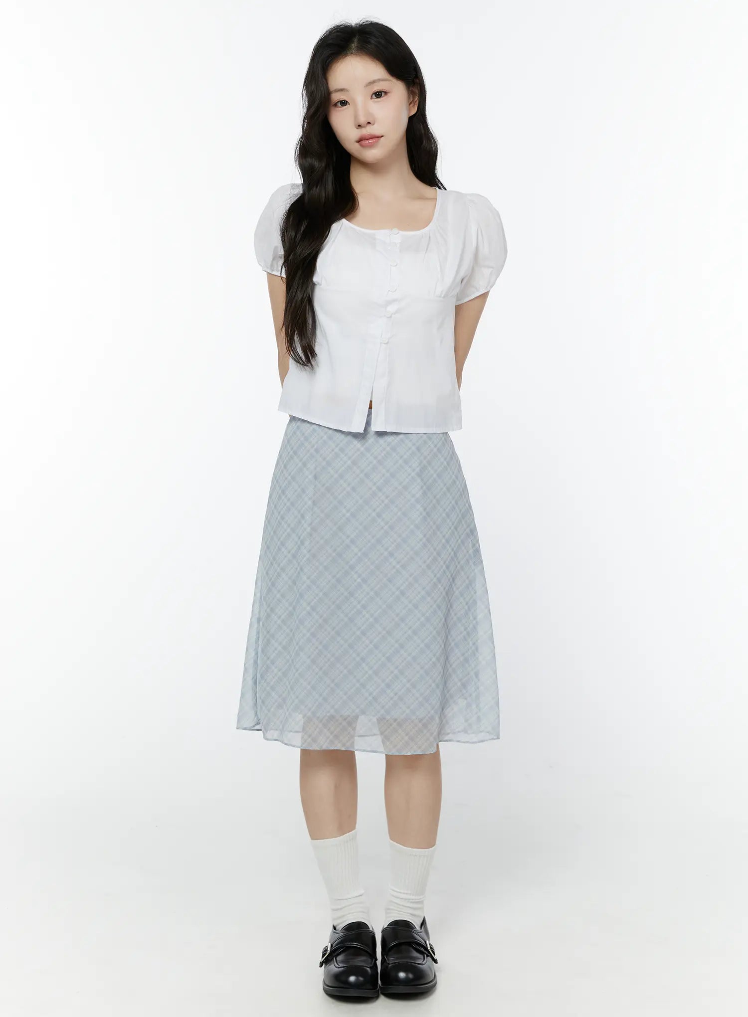 puff-sleeve-shirred-button-blouse-iy507