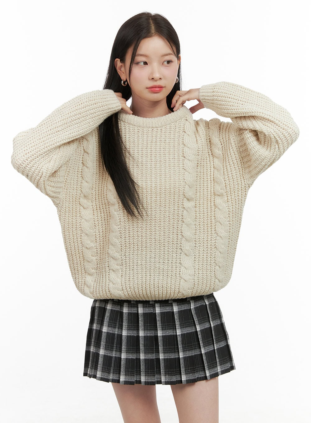 basic-crew-neck-long-sleeve-knit-os411