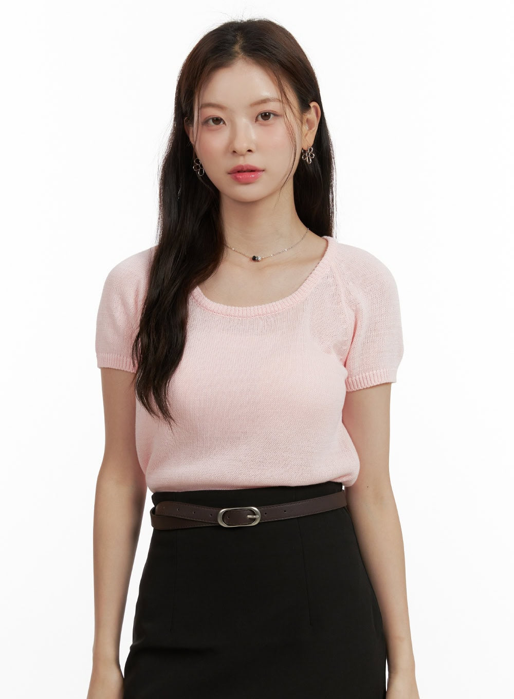 round-neck-short-sleeve-knit-top-ou411