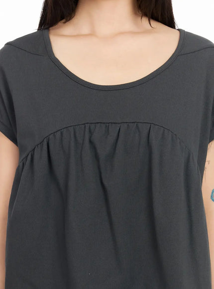 scoop-neck-shirred-tee-ia523