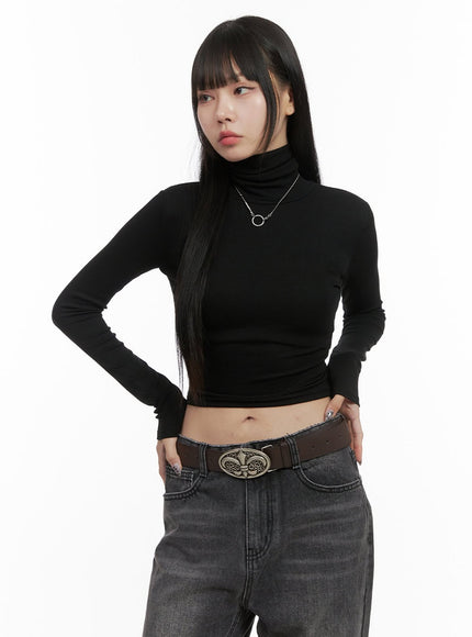 basic-slim-fit-high-neck-cropped-top-oo401