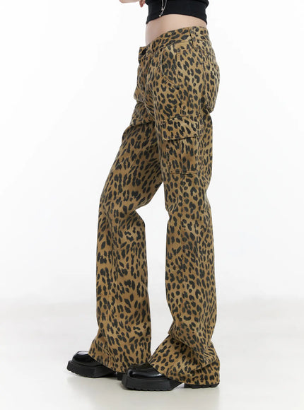 animal-print-bootcut-pants-cm526
