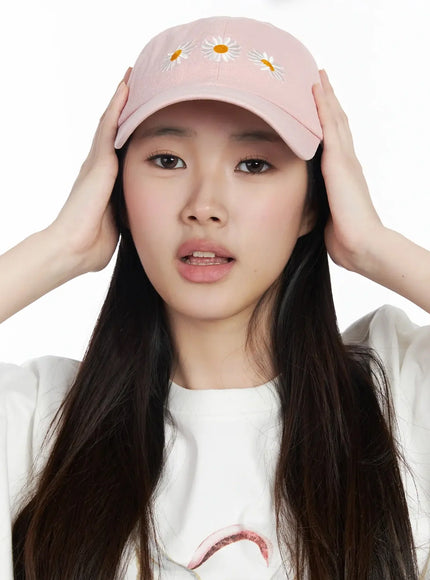 daisy-embroidered-baseball-cap-im506