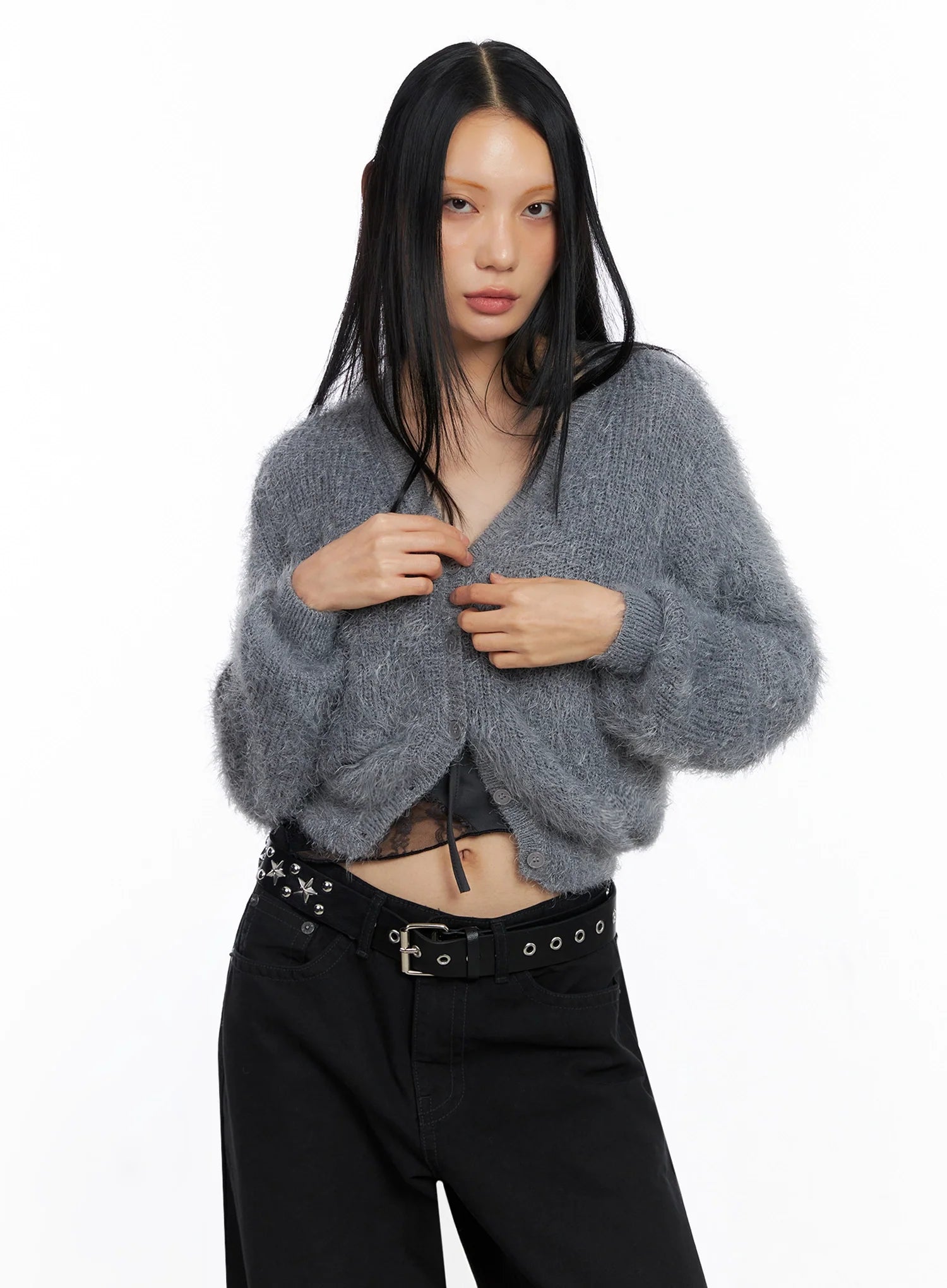 soft-knit-buttoned-cardigan-co517