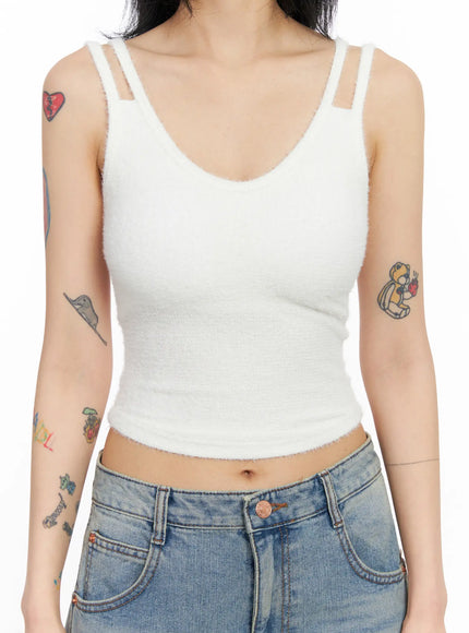 angora-blend-sleeveless-top-cj523