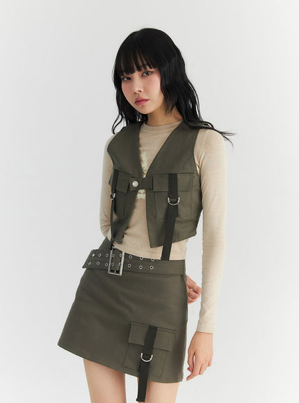 strap-pocketed-crop-vest-co327