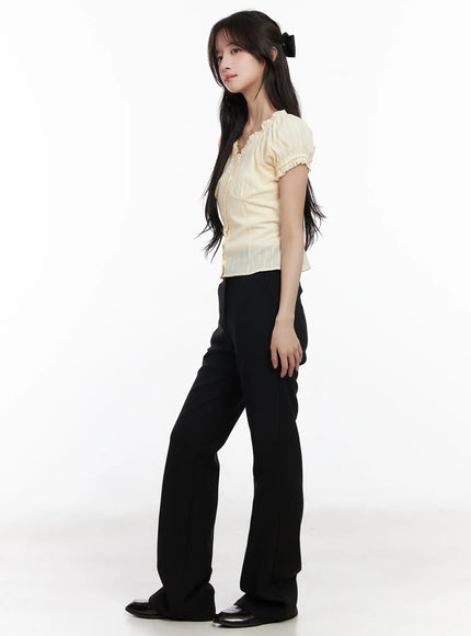 puff-sleeve-buttoned-blouse-with-back-tie-cm531