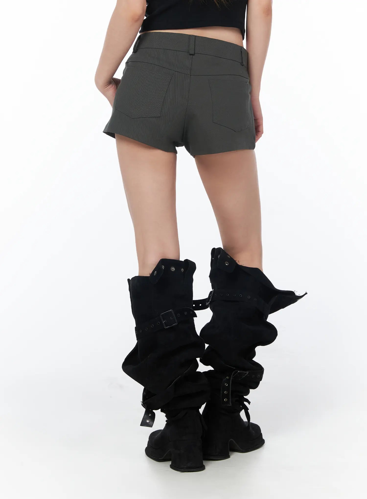 basic-everyday-minimalist-shorts-cy508