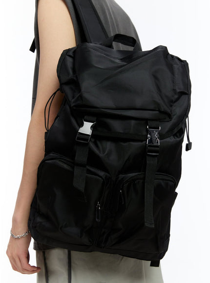 men-s-buckle-pocket-backpack-iy530