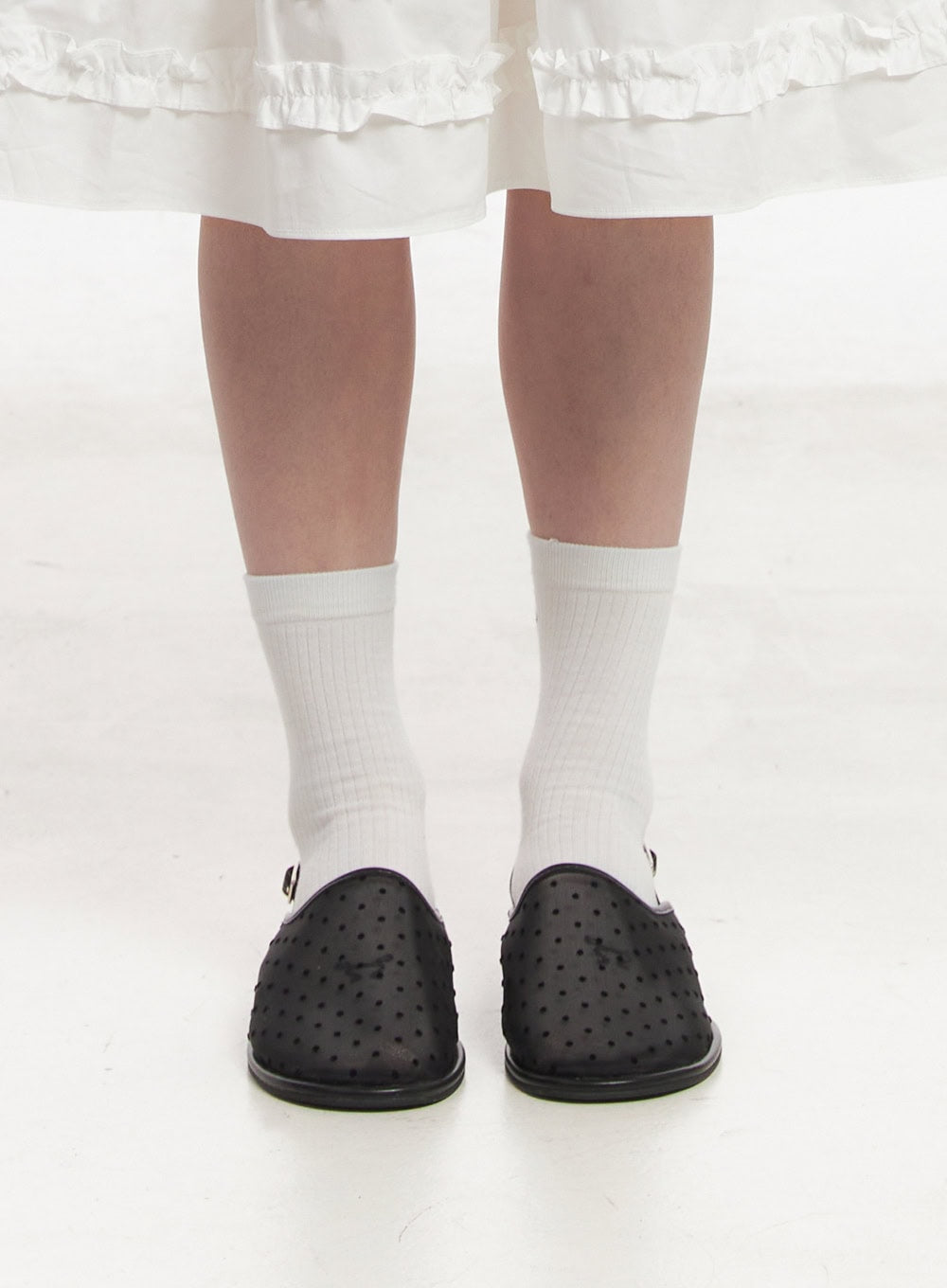 see-through-polkadot-sandals-iy509