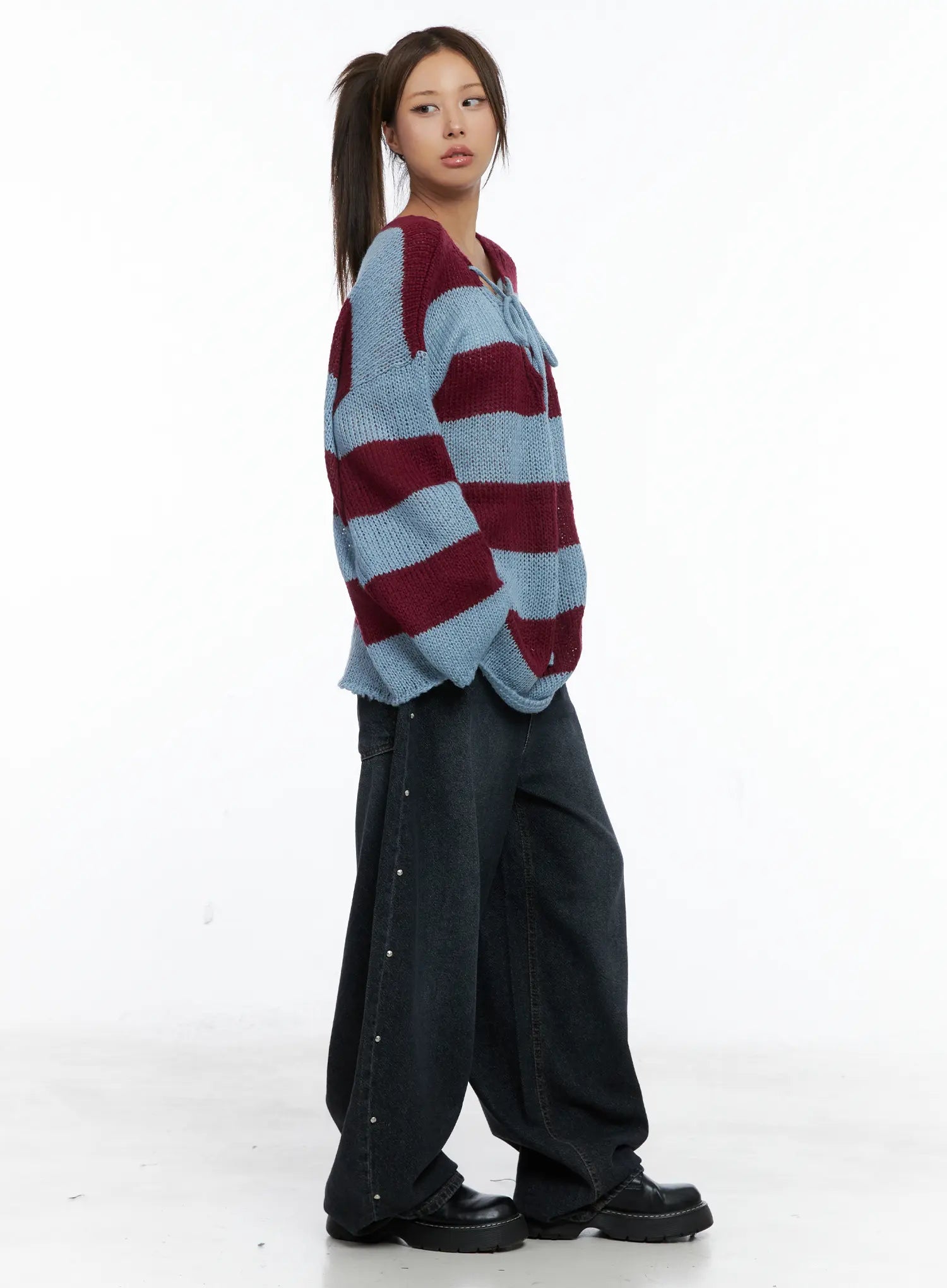 striped-lace-up-long-sleeve-knit-top-cs505