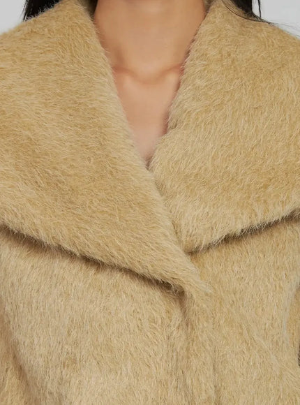 wide-collar-faux-fur-coat-ij509