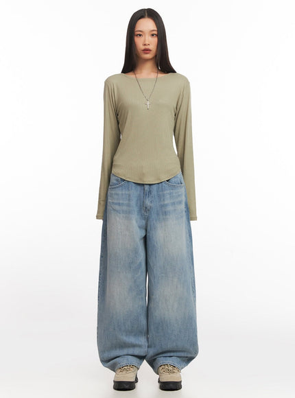 ribbed-relaxed-long-sleeve-top-ia504