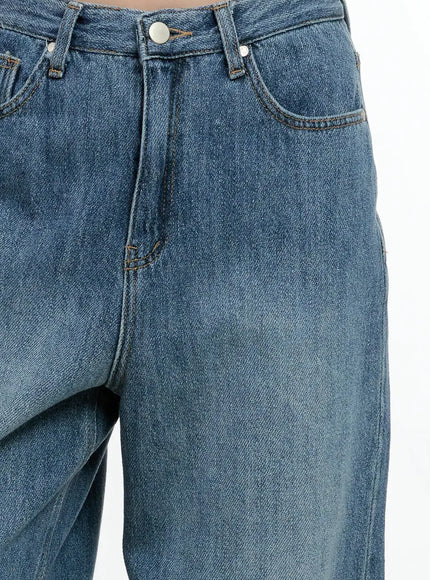 Doyeon Washed Wide-Leg Denim Jeans CG501