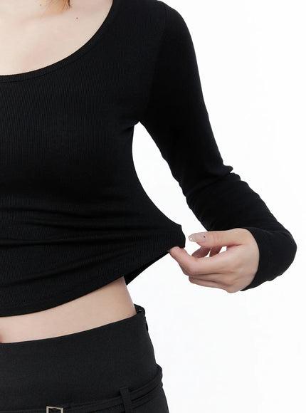 u-neck-crop-long-sleeve-top-cg529