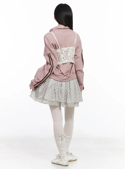 lace-trimmed-v-neck-cami-top-cf518