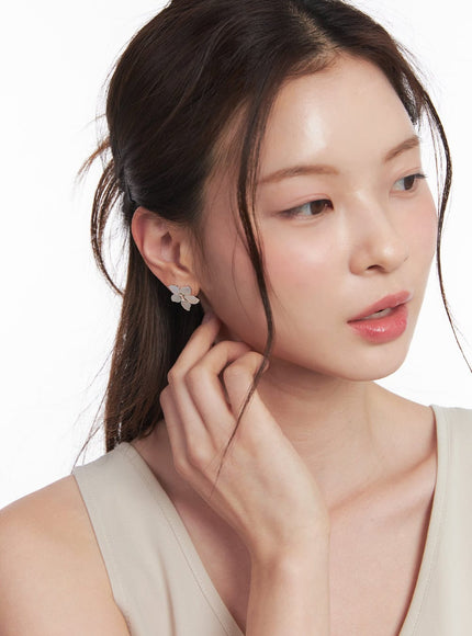 Luna Petal Earrings IM531