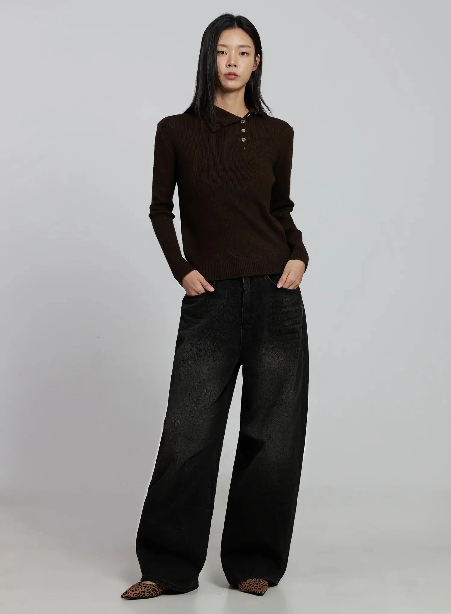 Button Detail High Neck Sweater IM520