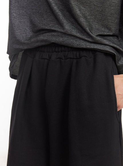 mens-comfy-wide-fit-sweatshorts-ia511
