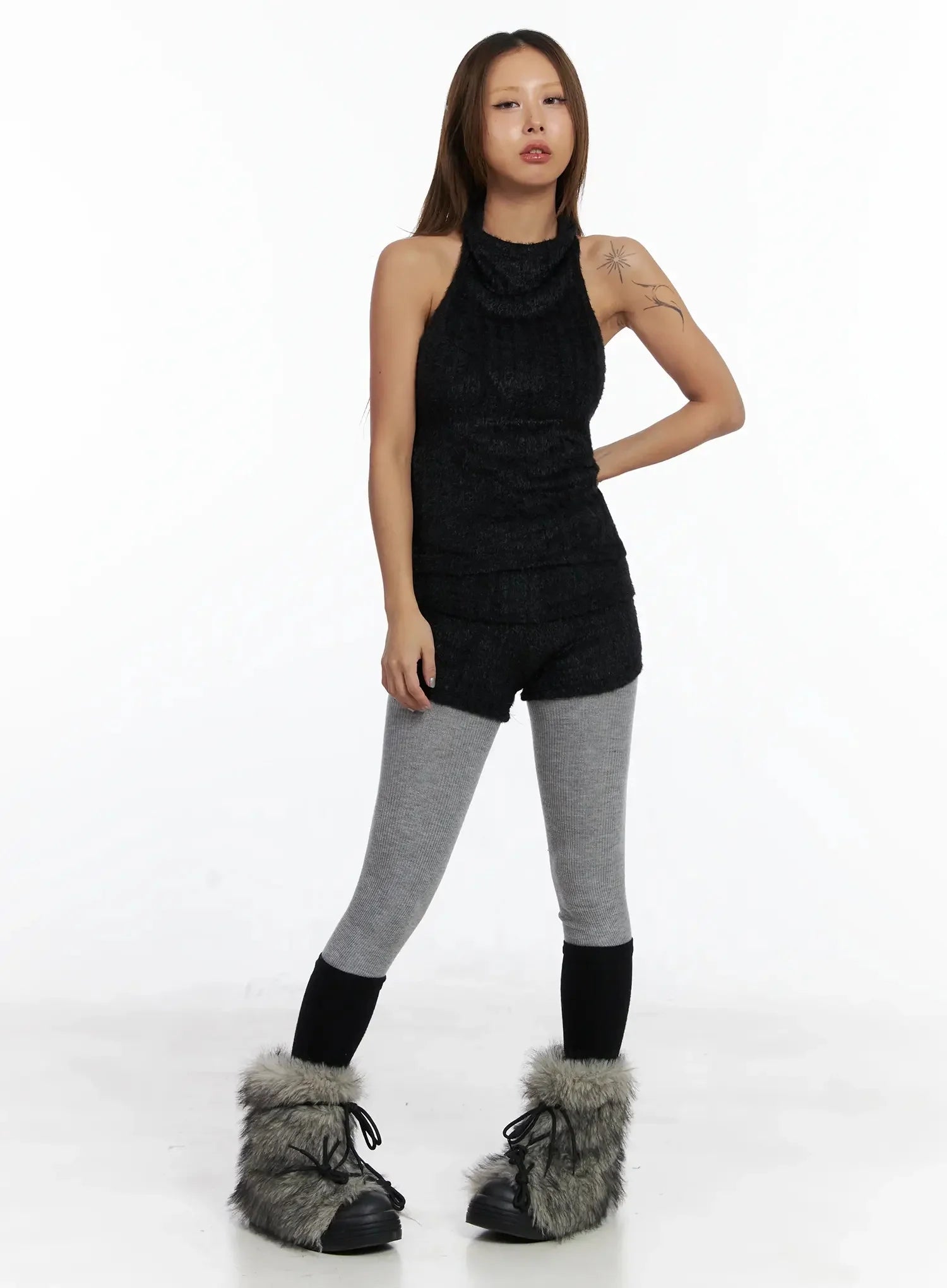 textured-knit-shorts-in528