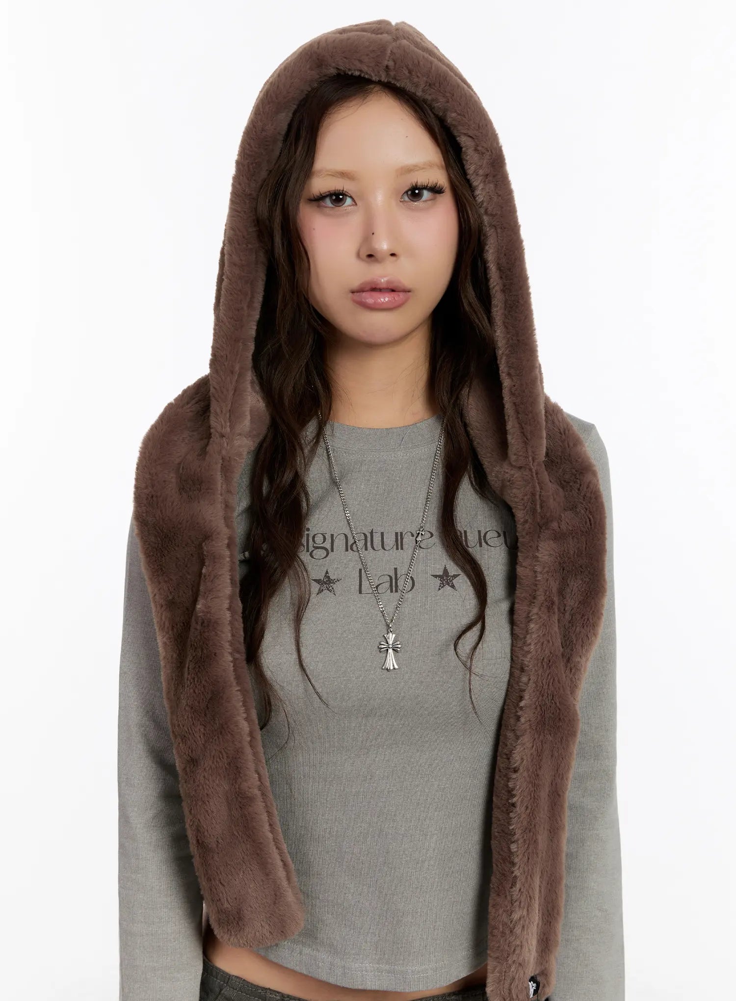 soft-faux-fur-hooded-scarf-cn527
