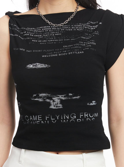 twisted-graphic-crop-tee-ca514