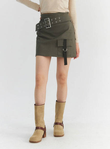 buckle-waist-strap-pocket-mini-skirt-co327