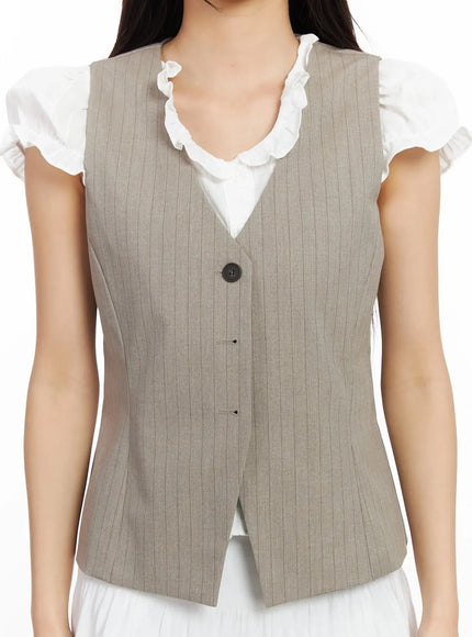 striped-sleeveless-vest-im530