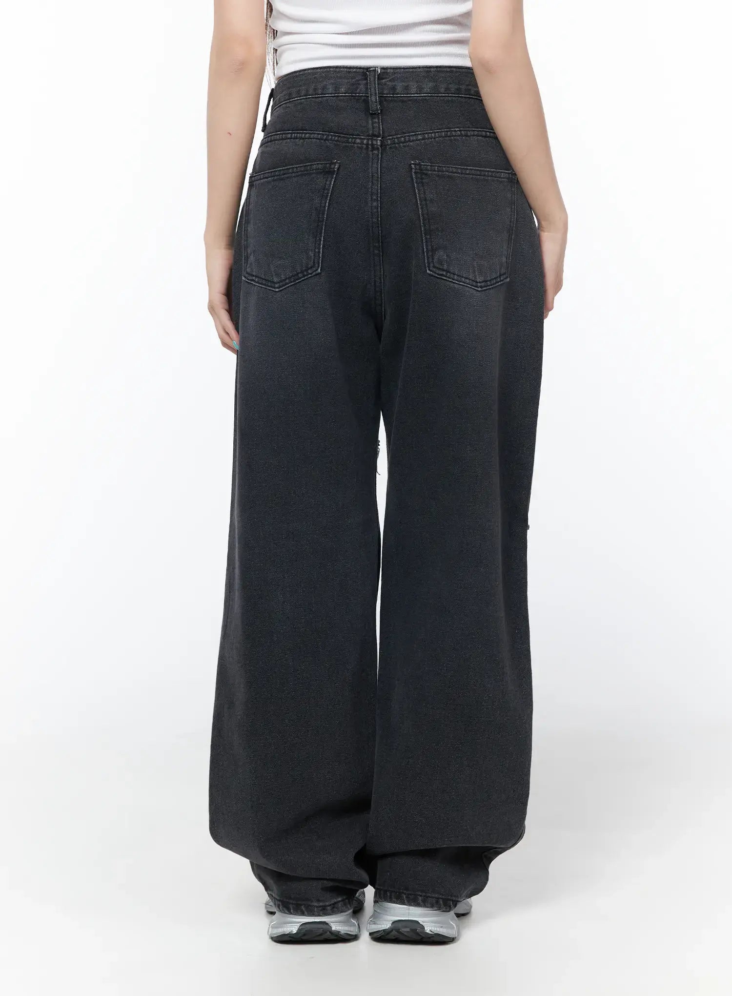 nami-distressed-wide-leg-jeans-cy529