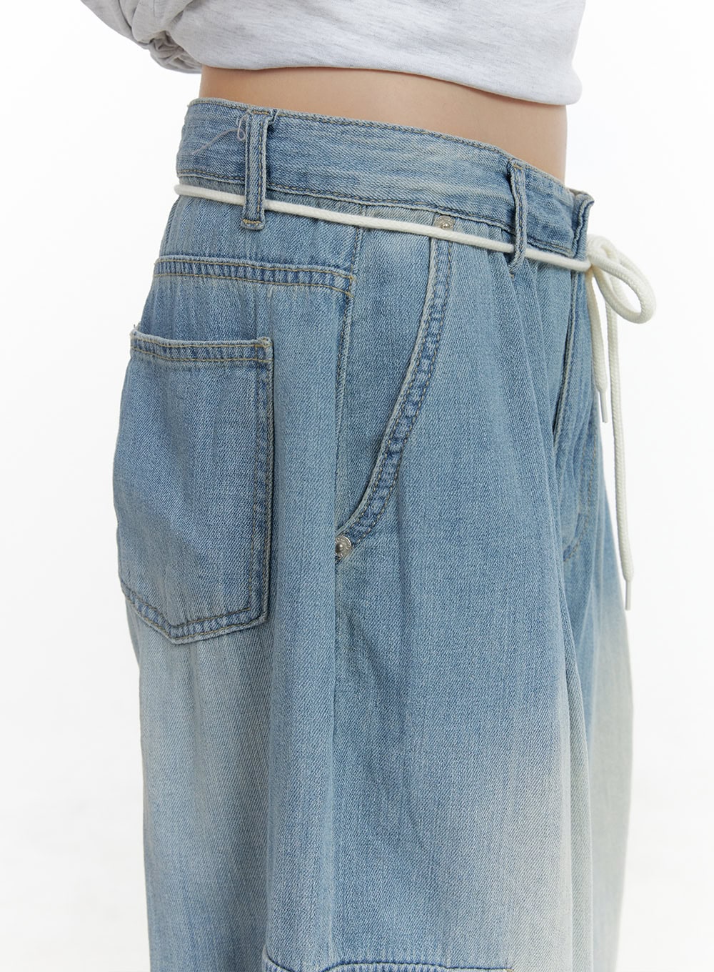 comfy-drawstring-bermuda-jorts-cl412