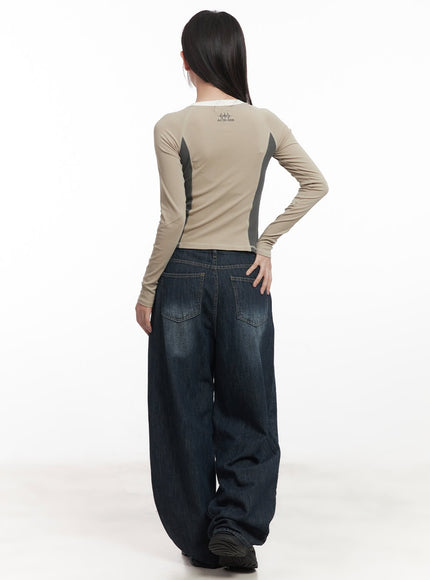 stitched-half-zip-long-sleeve-crop-top-ca521