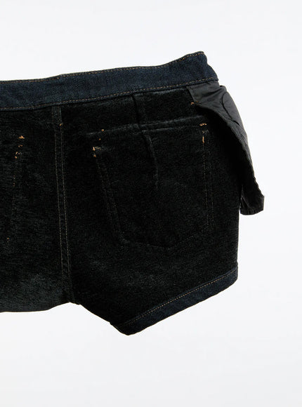 casual-low-rise-denim-shorts-cn524