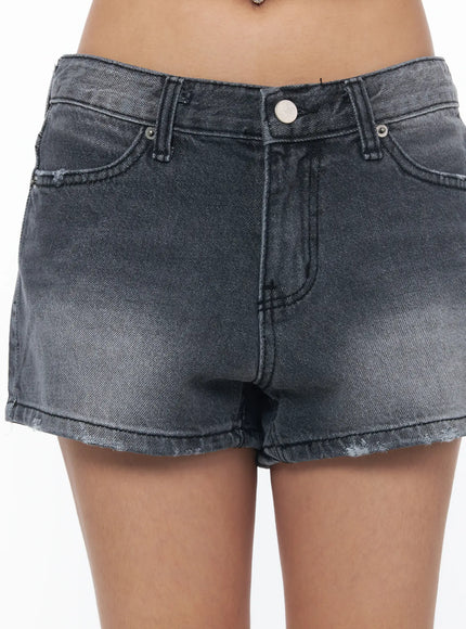 heart-pocket-denim-shorts-cu501
