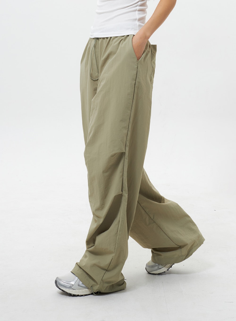 Nylon Wide Track Pants IY311