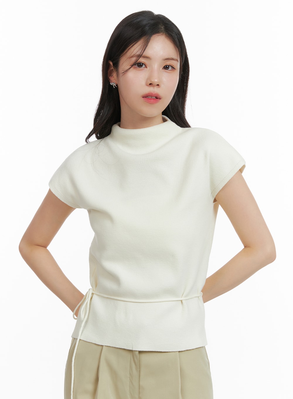 mock-neck-waist-strap-knit-top-oa419